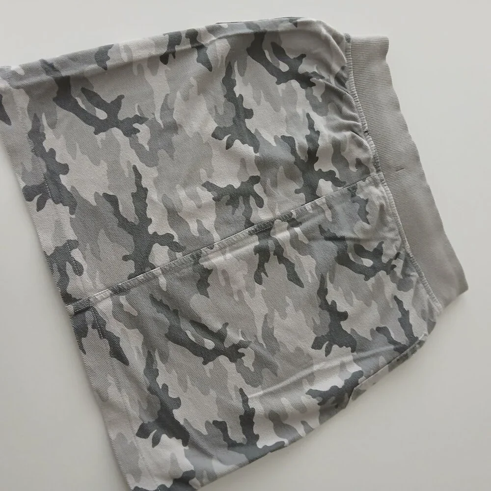 UNIQLO cotton camouflage mini skirt - XS